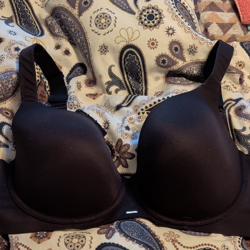 Cacique Elegant Black Bra